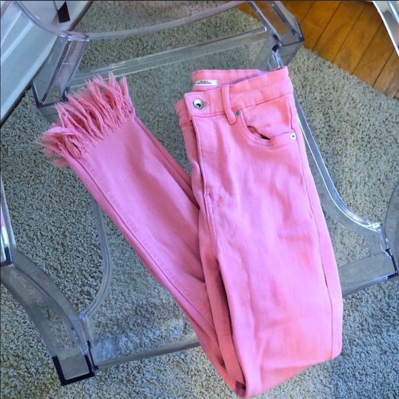 Zara high waisted pink jeans frayed hem, slashed knees - Picture 6 of 6